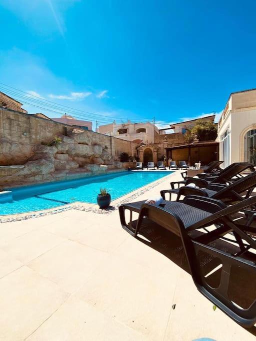 Velver Mansion, Malta - Luxury Villa With Pool ナッシャー エクステリア 写真